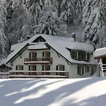 Дом отдыха White Chalet Шамони