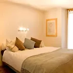 Дом отдыха White Chalet *