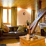 White Chalet Дом отдыха